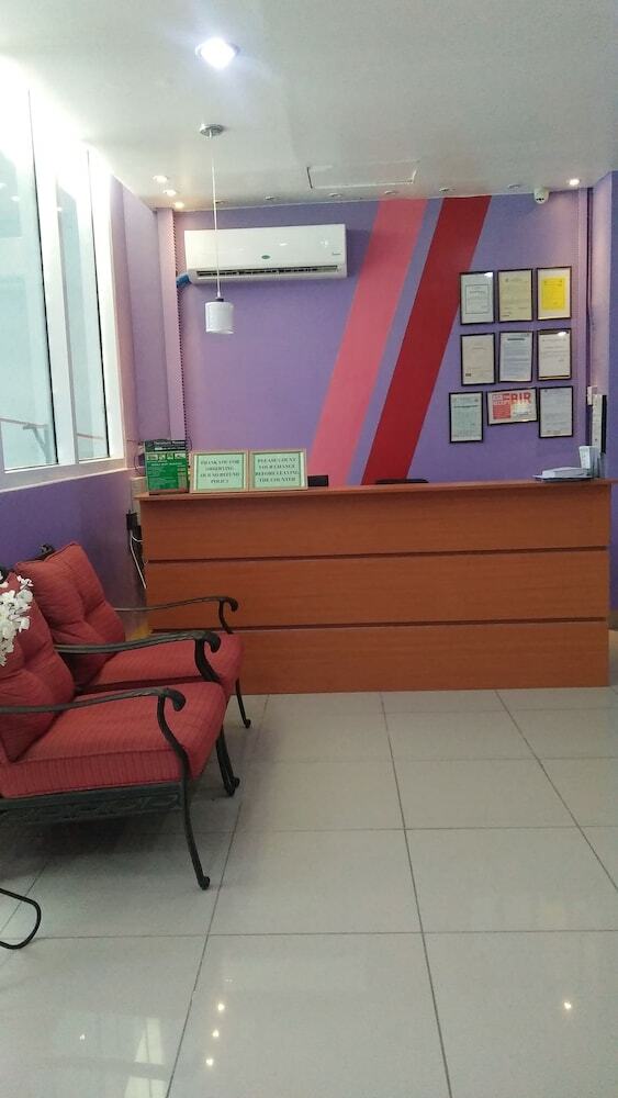 Meaco Royal Hotel-batangas City