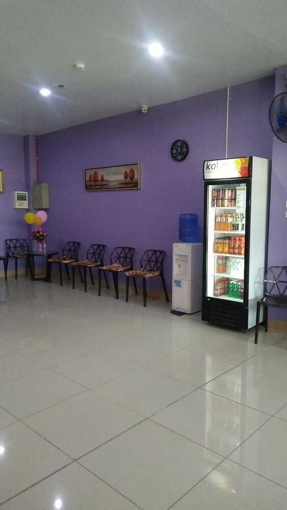 Meaco Royal Hotel-batangas City