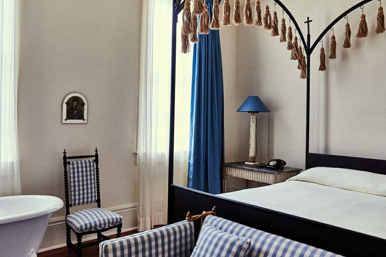 Hotel Peter And Paul
