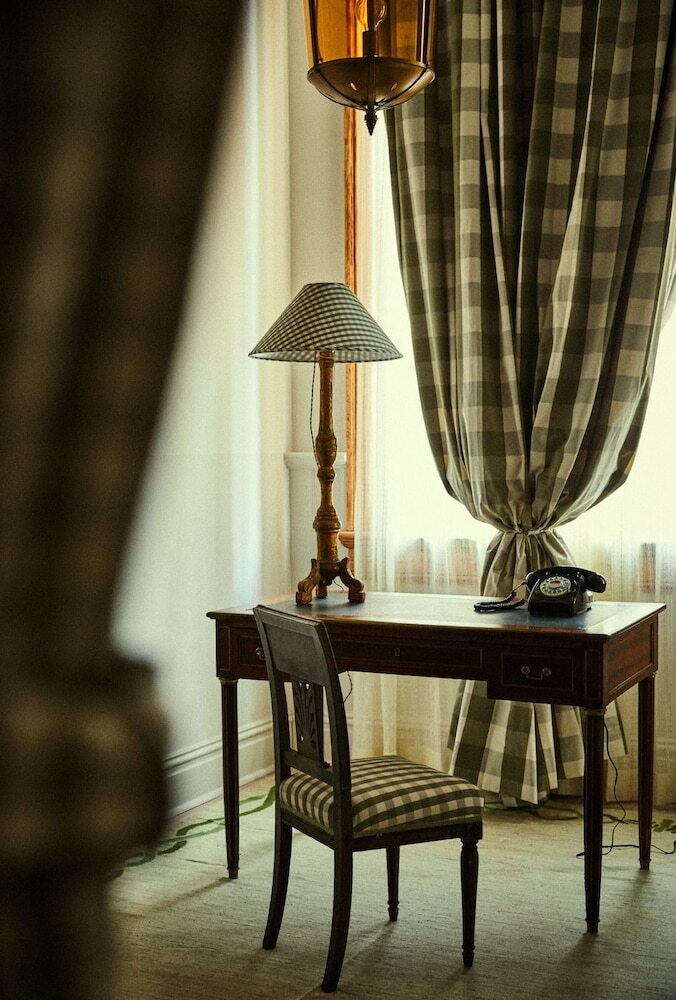 Hotel Peter And Paul