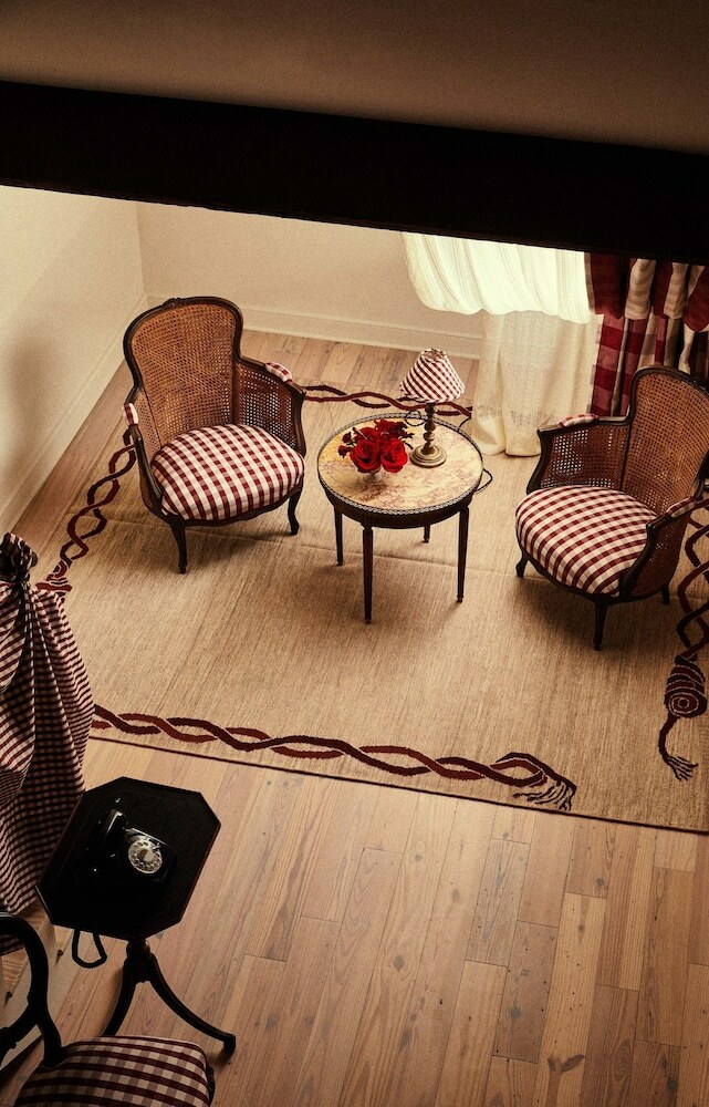 Hotel Peter And Paul