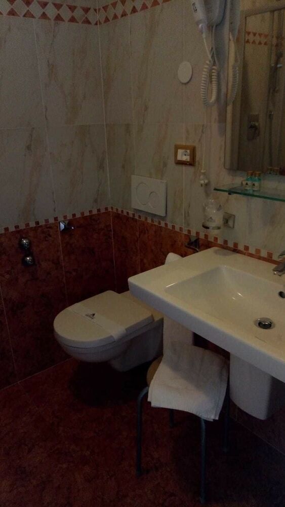 Hotel Maxiheron