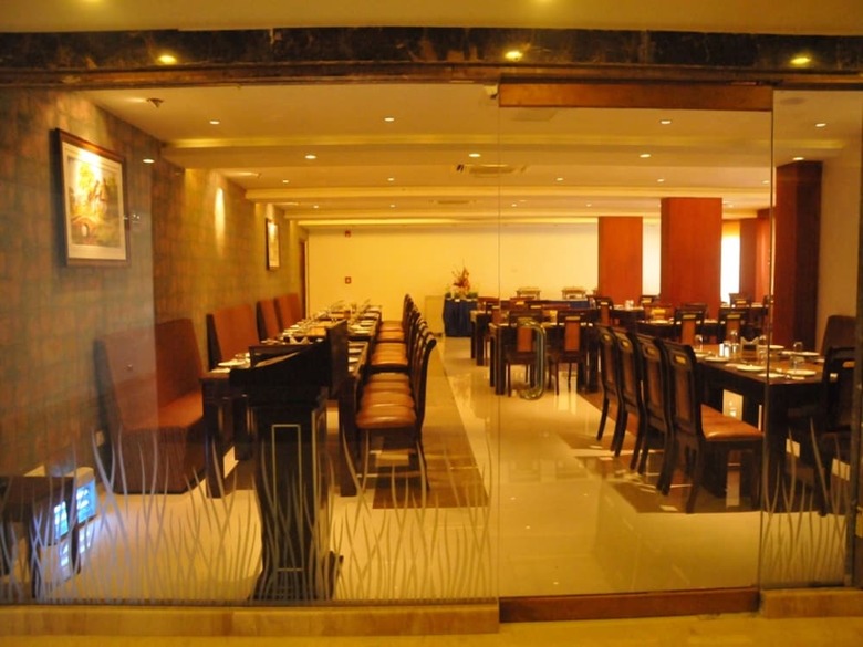 Hotel Rr Inn- Tirunelveli
