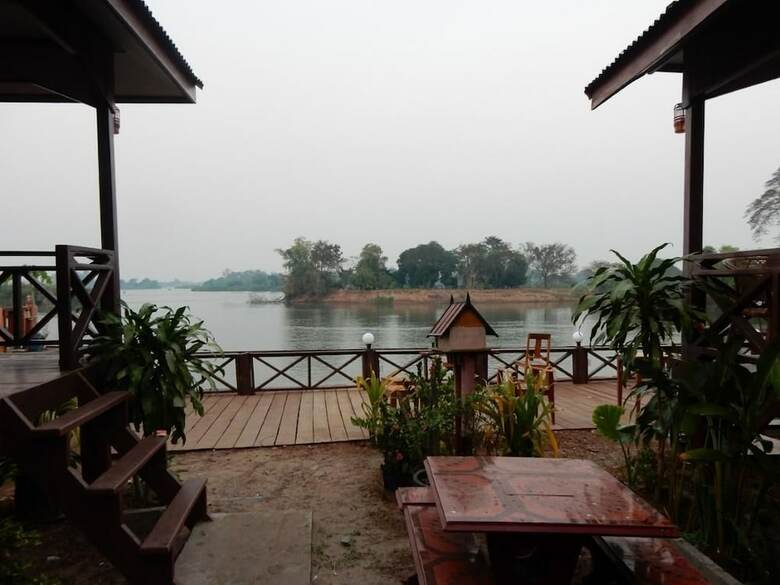 Hotel Paradise Riverview Resort