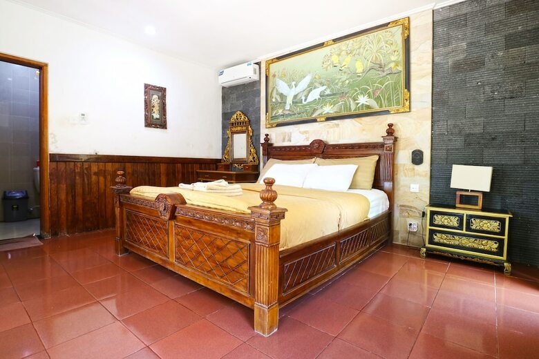 Puri Nusa Beach Hotel