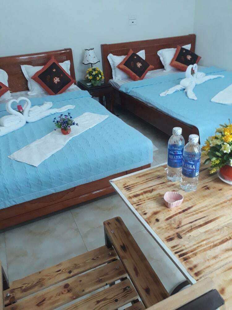 Hotel Tamcoc White Swan Hostel