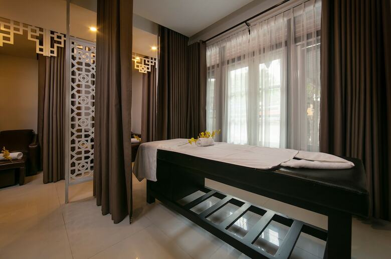 Hoian Nostalgia Hotel & Spa