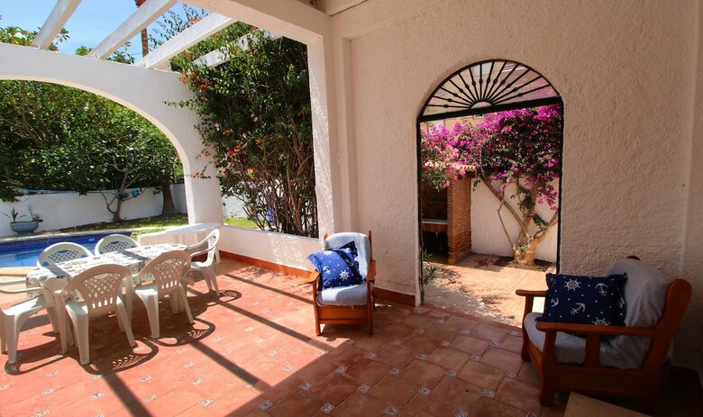 Villa Chalet - Magn�fico Chalet En Aguadulce