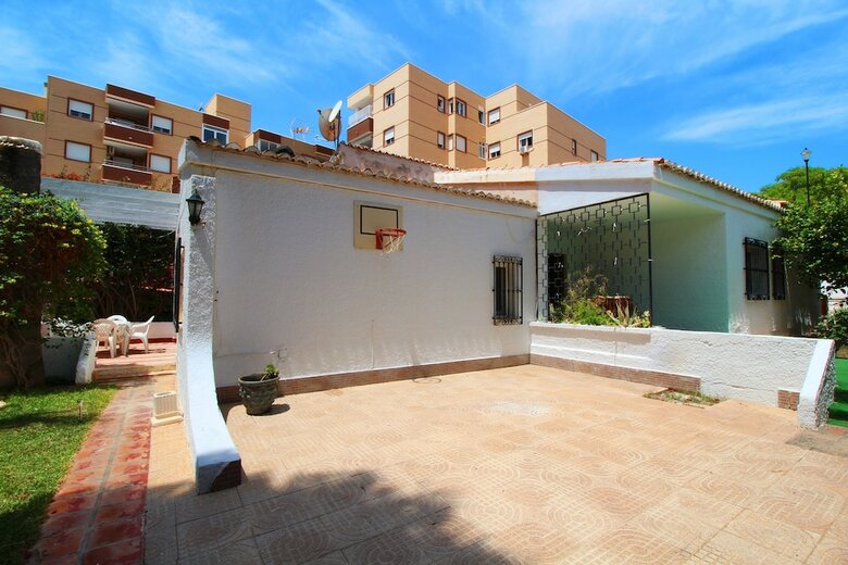 Villa Chalet - Magn�fico Chalet En Aguadulce