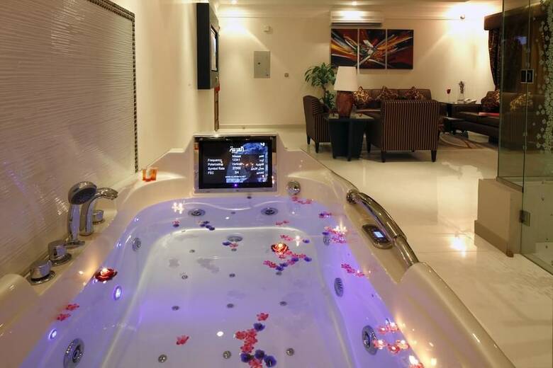 Hayatt Home Hotel