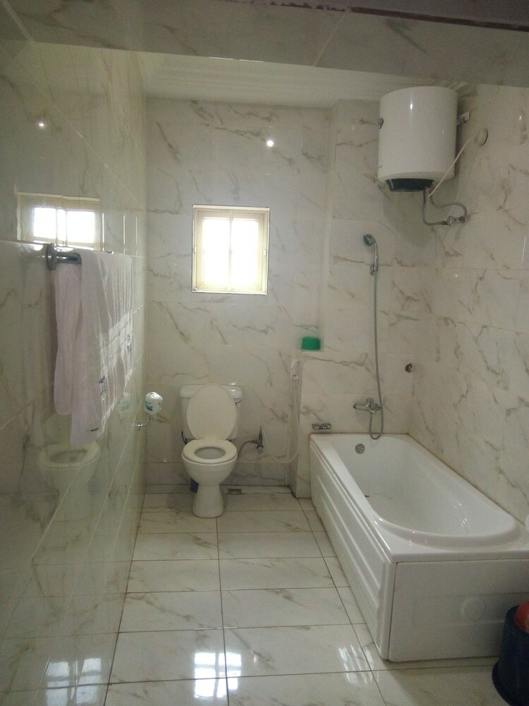 Hotel Regview Restland