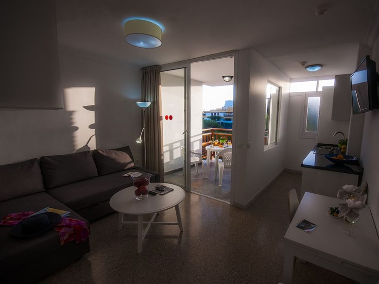 Apartamentos Tarahal