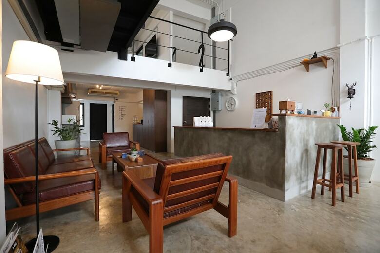 Hostal Apartment45 Hostel - Adults Only
