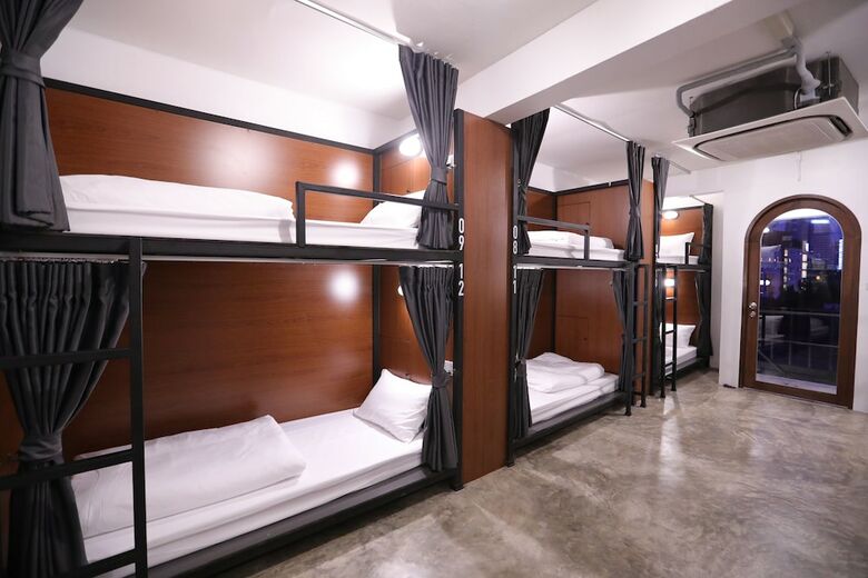 Hostal Apartment45 Hostel - Adults Only