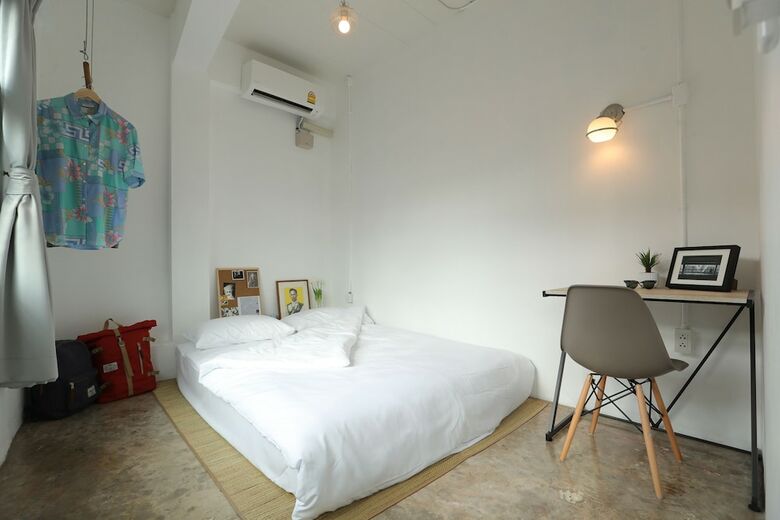 Hostal Apartment45 Hostel - Adults Only