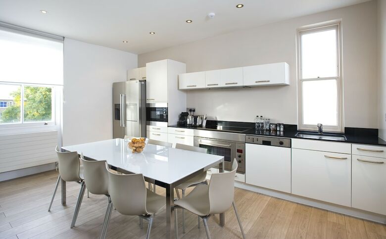 Hotel Nevern Place By Supercity Aparthotels