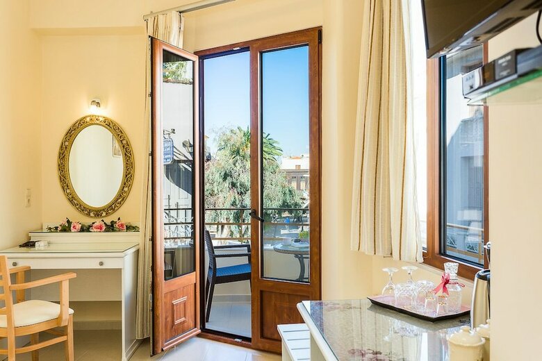 Polyxenia Boutique Hotel