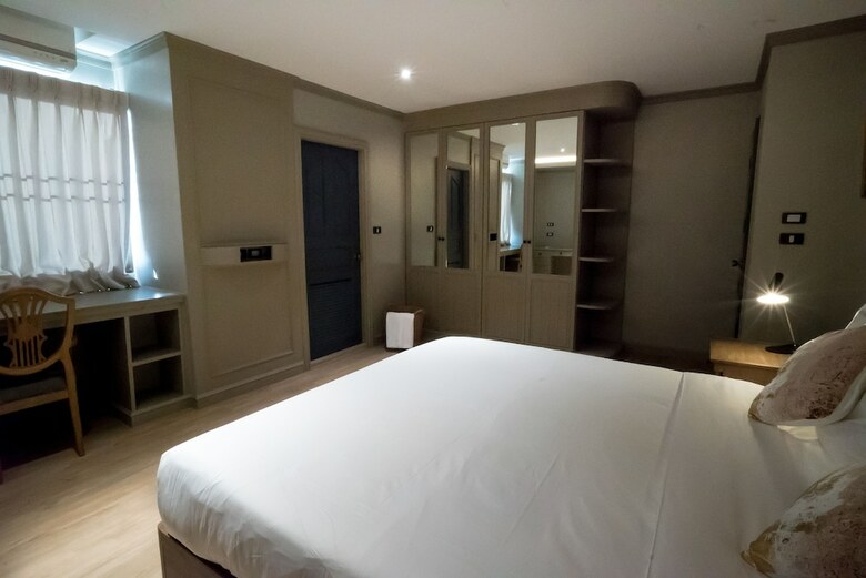 Aparthotel Thea Serviced Apartment Ekamai