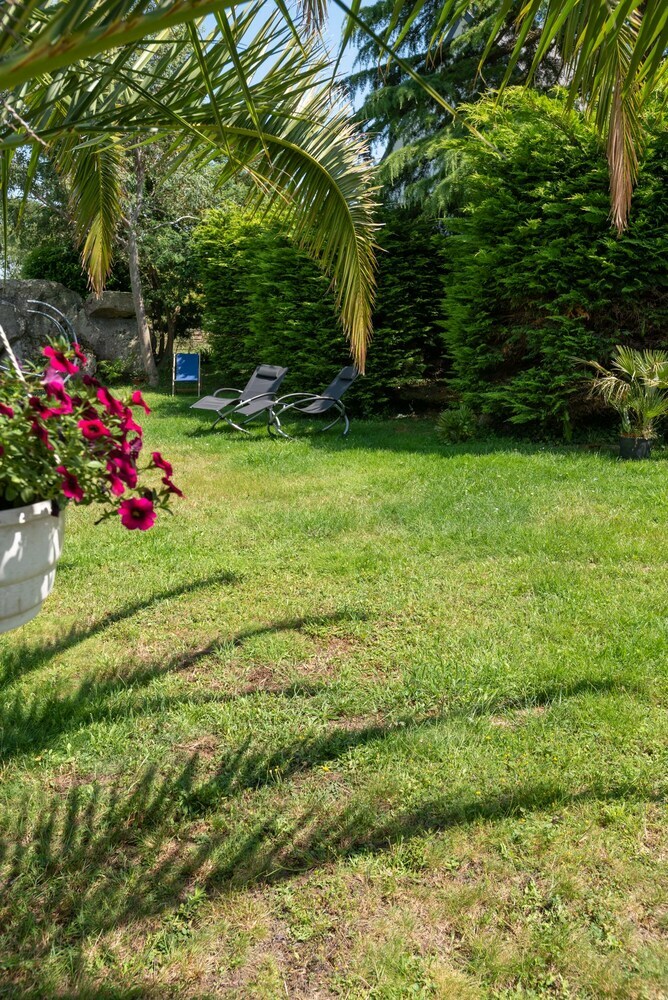 Bed & Breakfast La Villa Des Fleurs D'ajoncs