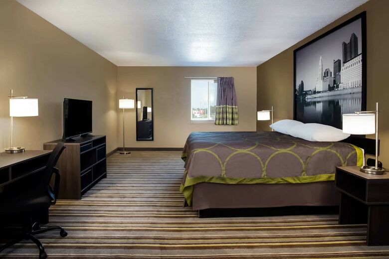 Hotel Super 8 By Wyndham Sidney
