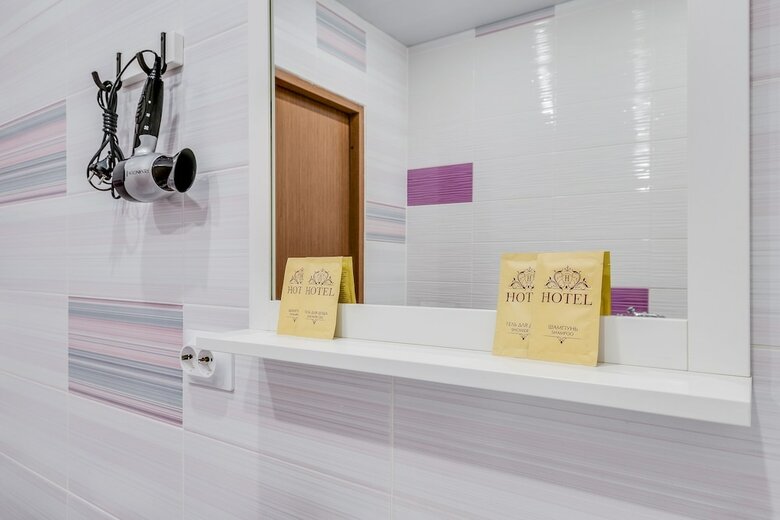 Hotel Travelto Leto