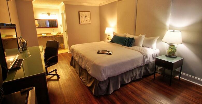 Fort Lauderdale Grand Hotel