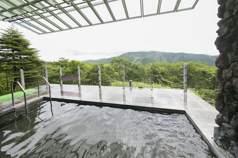 Skypark Hotel In Kurumayama Kogen