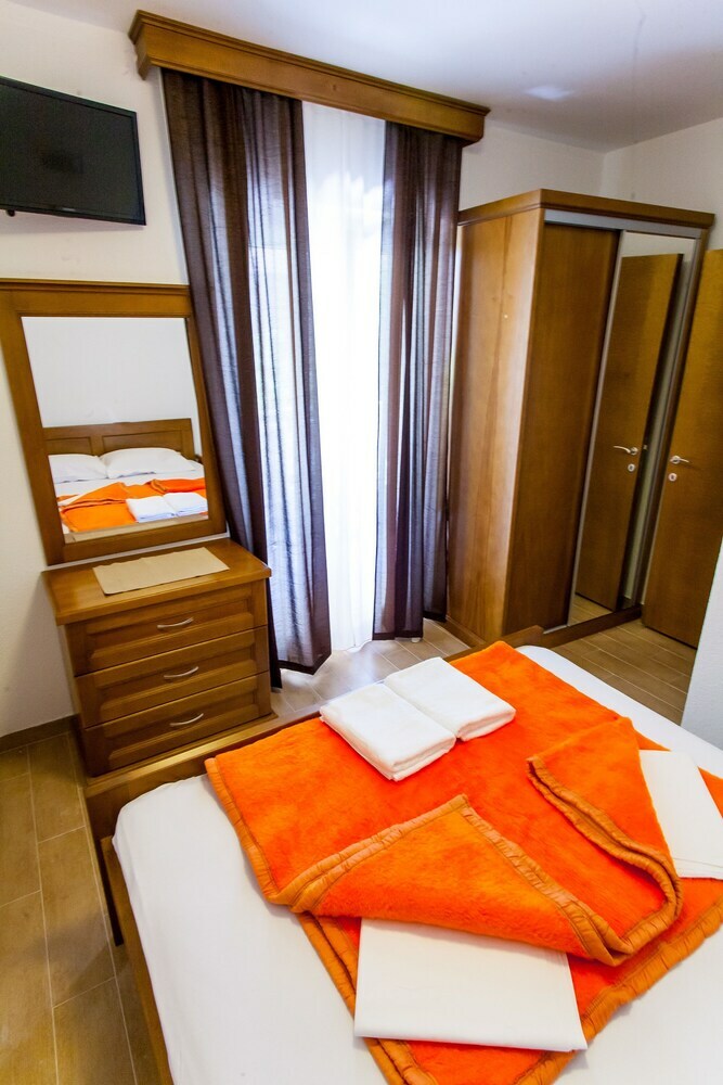 Apartments Ljubica