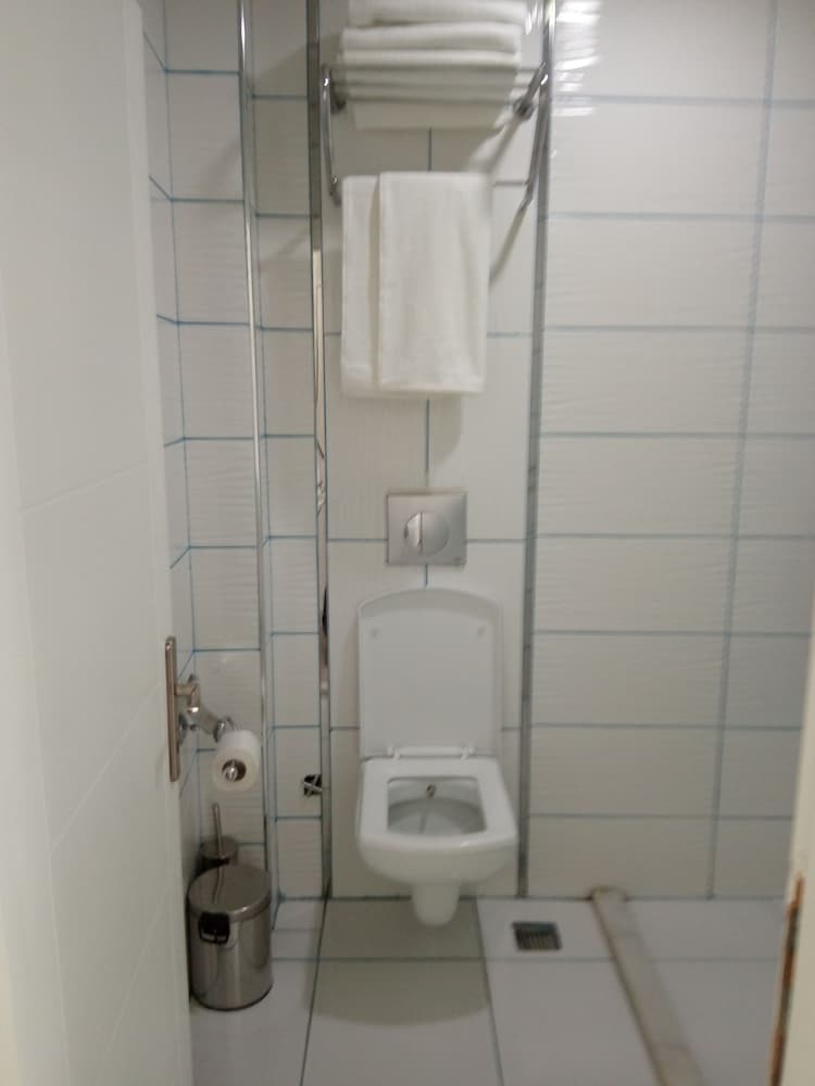 Fish Gold Apart Suites