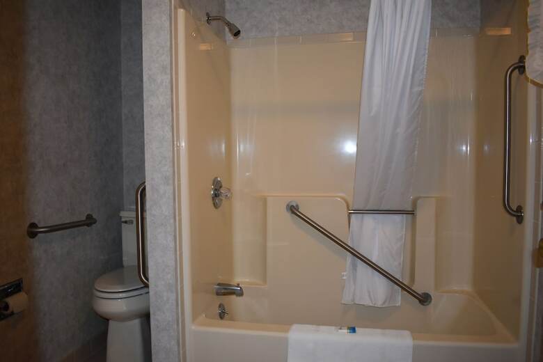 Country Club Motel