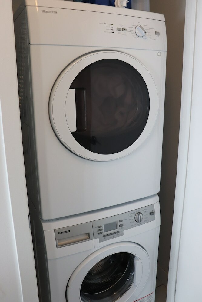 Apartamentos Aaira Suites At York St