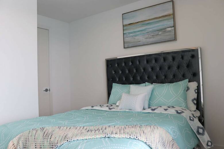 Apartamentos Aaira Suites Cn Tower View