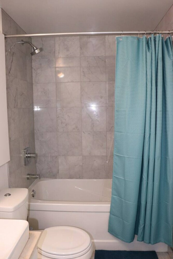 Apartamentos Aaira Suites Cn Tower View