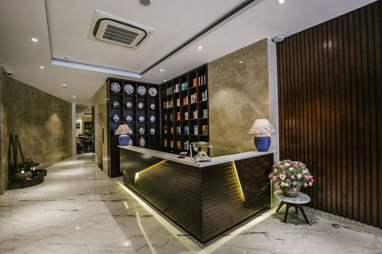 Roseland Sweet Hotel & Spa