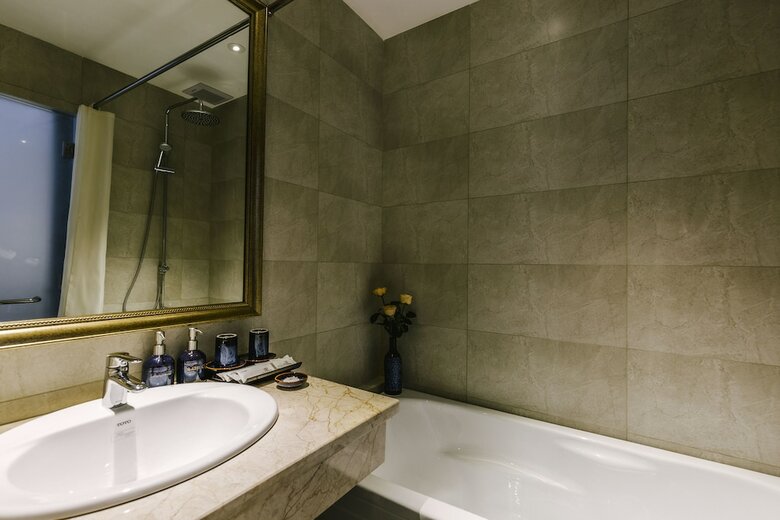 Roseland Sweet Hotel & Spa