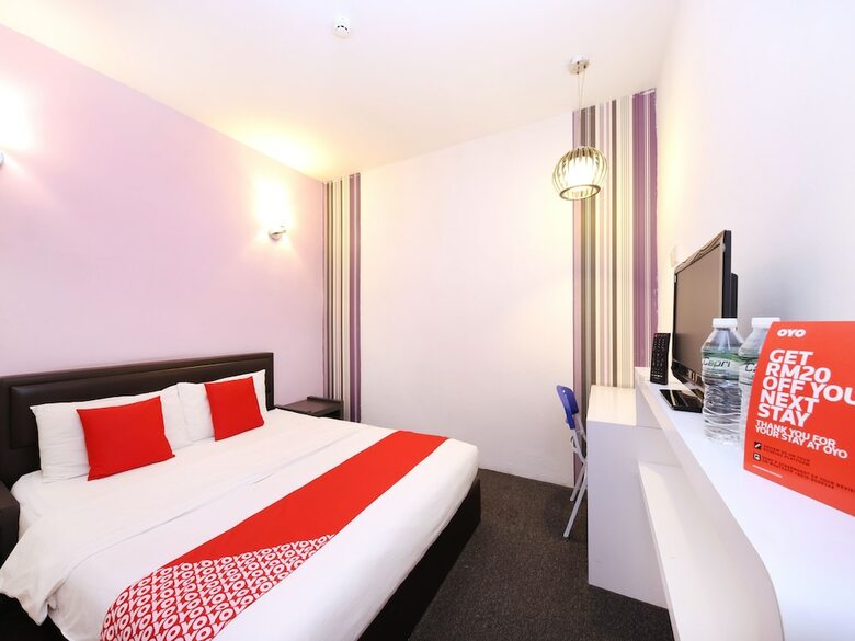 Oyo 442 Marvelton Hotel