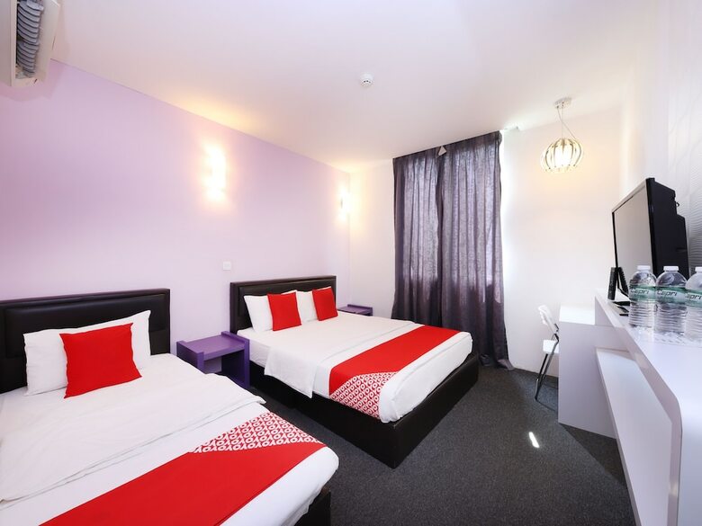 Oyo 442 Marvelton Hotel