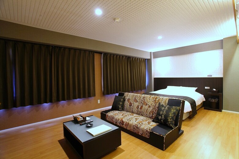 Town Hotel Forty�one