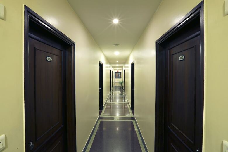 Metro Plaza Hotel