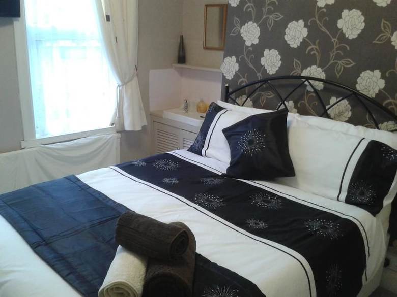 Hotel St Hilda Guest House