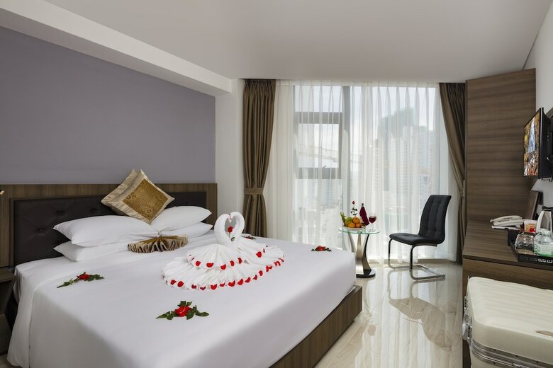 Diamond Nha Trang Hotel