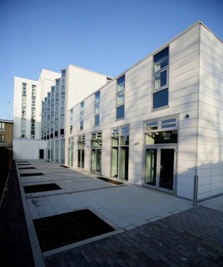 Hostal Davies Court