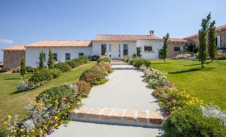Villa Golfo Di Marinella