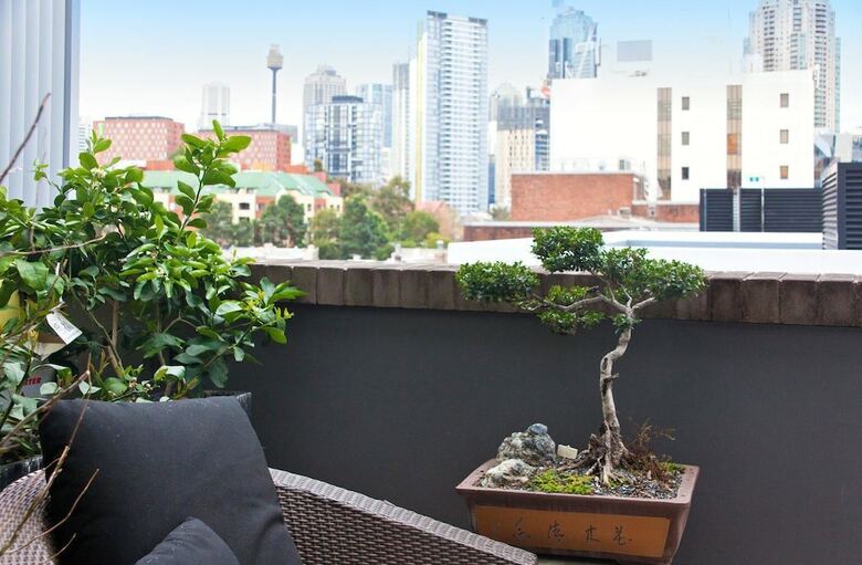 Apartamentos Um616 Sleek Split Level City Oasis In Ultimo
