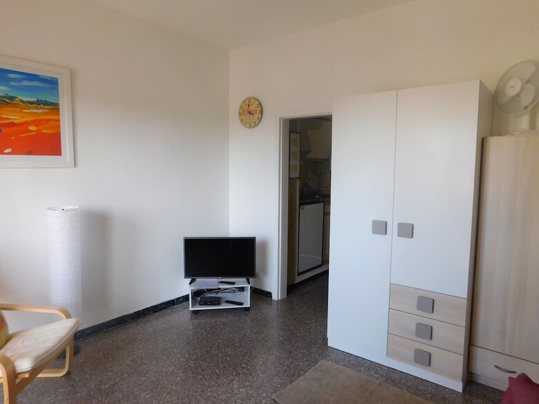 Apartamentos Estudio La Mas�a - A168
