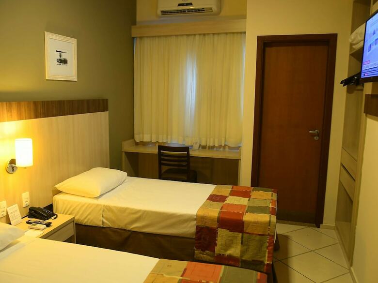 Hotel Araraquara Othon Suites