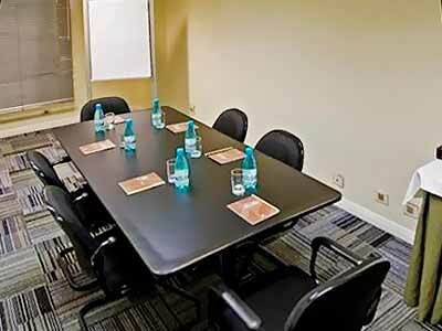 Hotel Slaviero Suites Curitiba