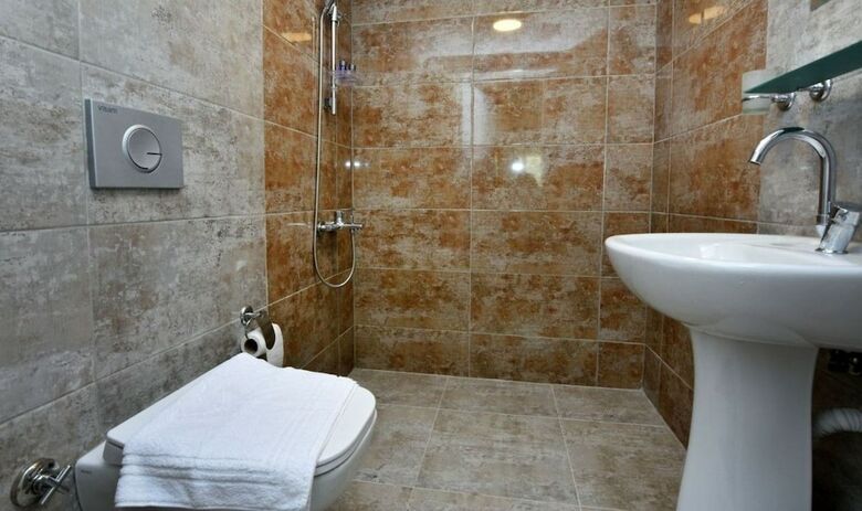 Hotel Cinar Suite House