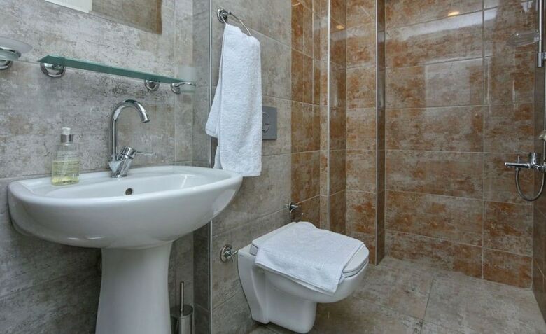 Hotel Cinar Suite House