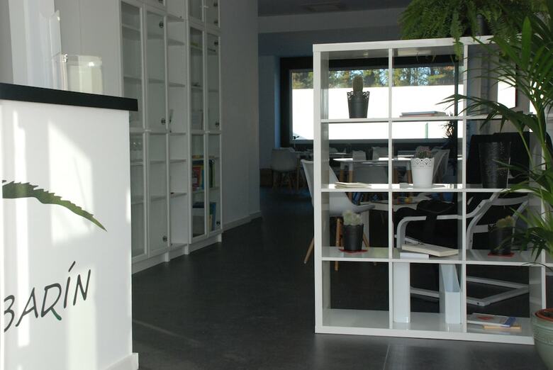 Hostal Albergue Xabarin